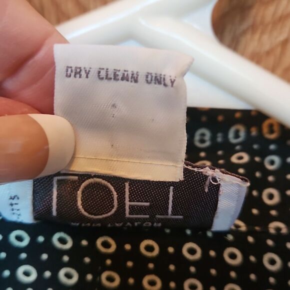 Ann Taylor Loft Black & White 3/4 Sleeve Semi Sheer Button Down Blouse, Size 8 - Picture 5 of 5